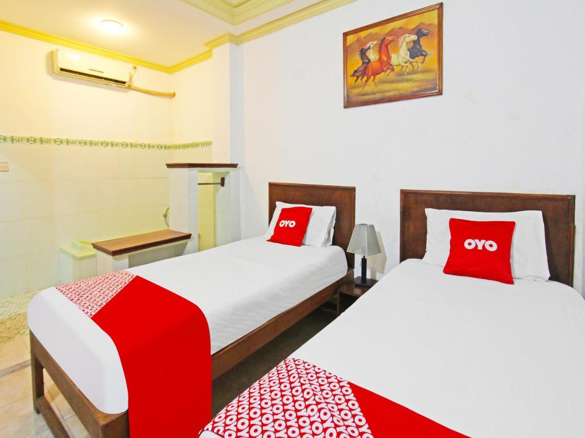 Oyo 91564 Ayodya Guest House Mataram Extérieur photo